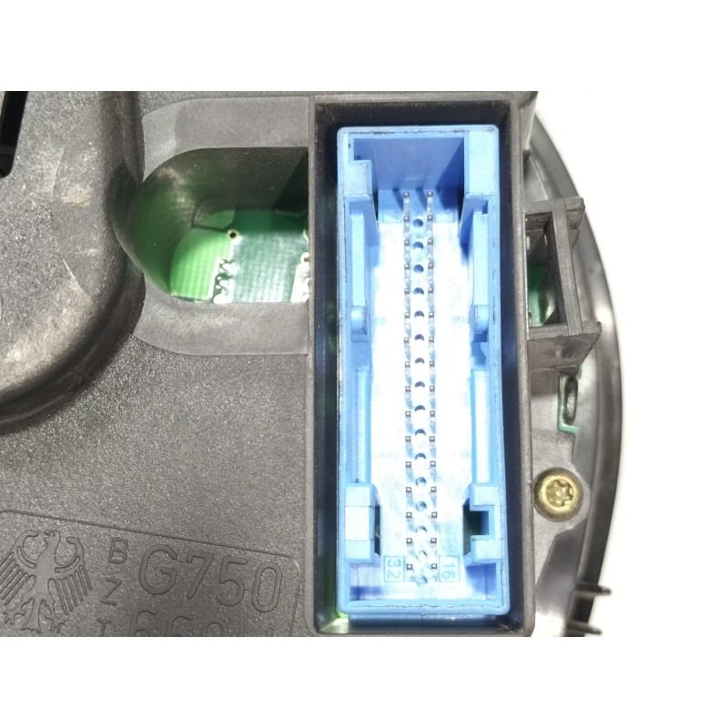 Recambio de cuadro instrumentos para volkswagen bora berlina (1j2) 1.6 referencia OEM IAM 1J0919861D  