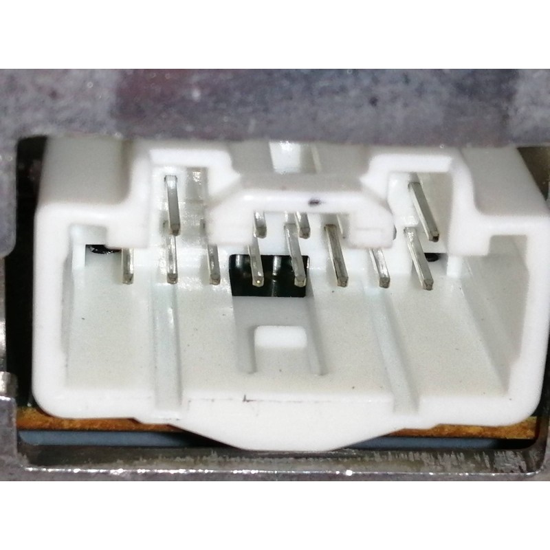 Recambio de sistema audio / radio cd para mazda 2 berlina (dy) referencia OEM IAM 10R022764  