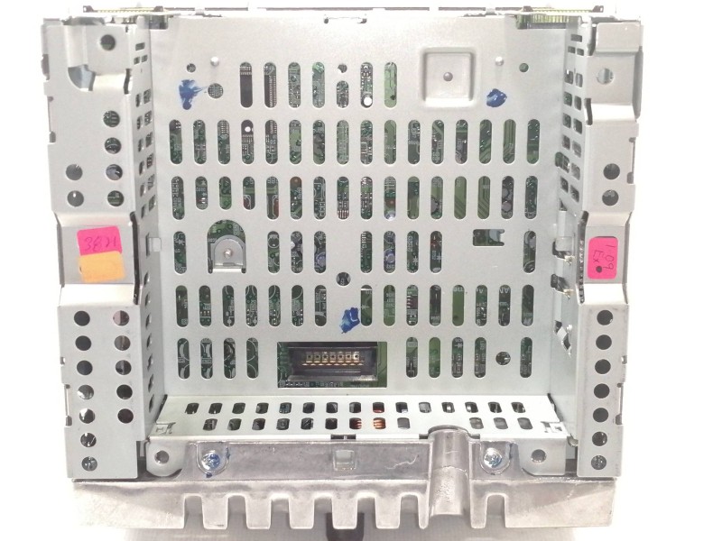 Recambio de sistema audio / radio cd para mazda 2 berlina (dy) referencia OEM IAM 10R022764  