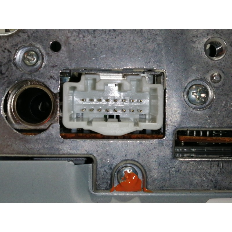 Recambio de sistema audio / radio cd para mazda 3 berlina (bk) 1.6 crdt active referencia OEM IAM 14794008 BP4S79EGX 