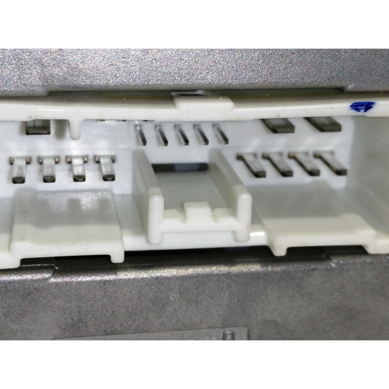 Recambio de sistema audio / radio cd para mazda 5 (cw) 1.8 cat referencia OEM IAM CQMM4570AK  