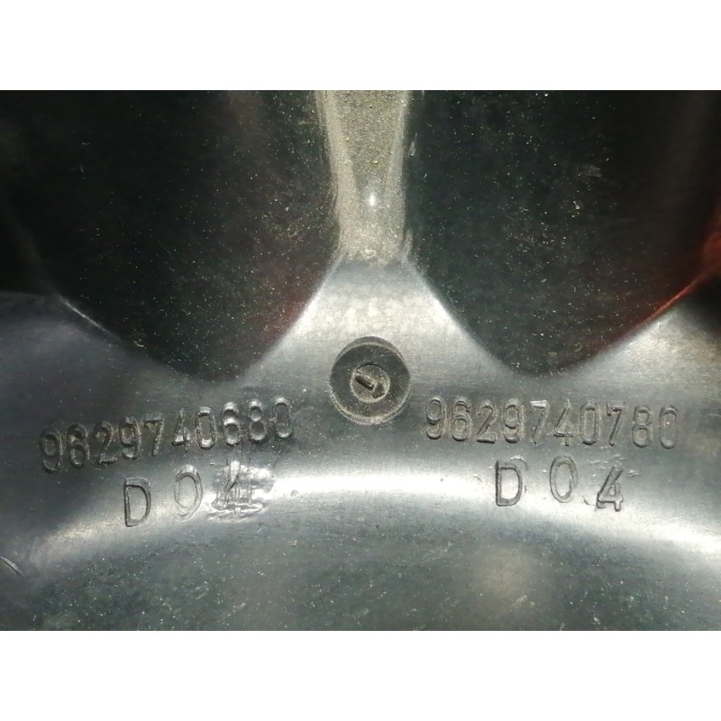 Recambio de colector admision para citroën xsara berlina 1.6 referencia OEM IAM 9629740680 9628740780 