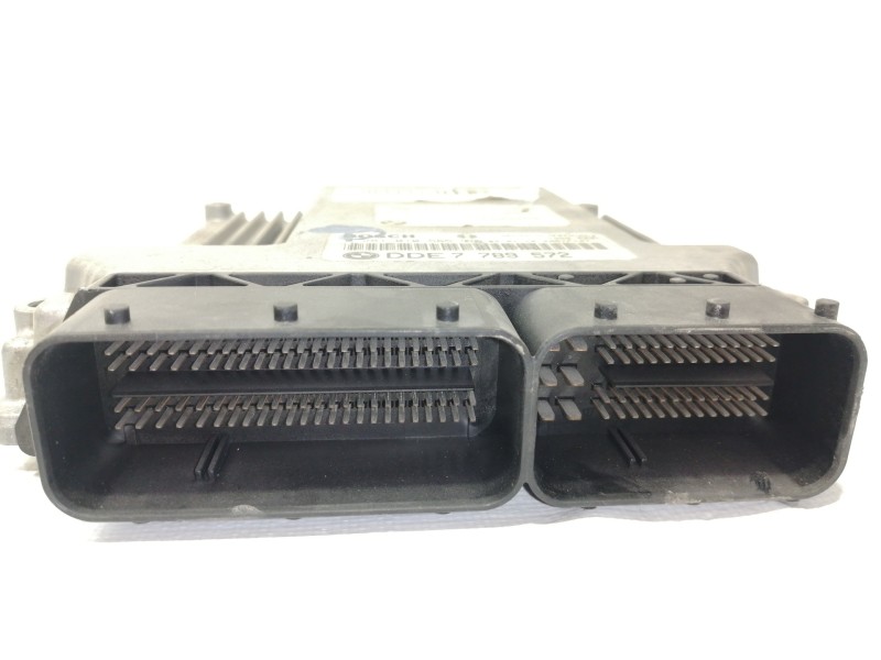 Recambio de centralita motor uce para bmw serie 3 touring (e46) 2.0 16v diesel cat referencia OEM IAM 0281010565  