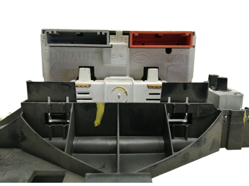 Recambio de pantalla multifuncion para renault megane i berlina hatchback (ba0) referencia OEM IAM 7700432434 7700426265 