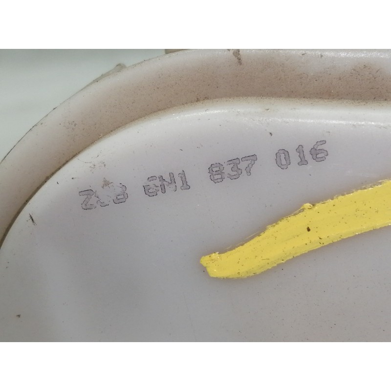 Recambio de cerradura puerta delantera derecha para volkswagen polo berlina (6n1) 1.0 referencia OEM IAM 6N1837016  