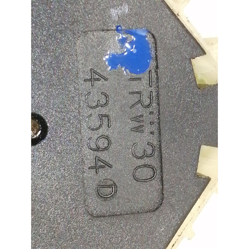 Recambio de cinturon seguridad delantero derecho para opel corsa c 1.2 16v cat (z 12 xe / lw4) referencia OEM IAM 33015942  5 PU