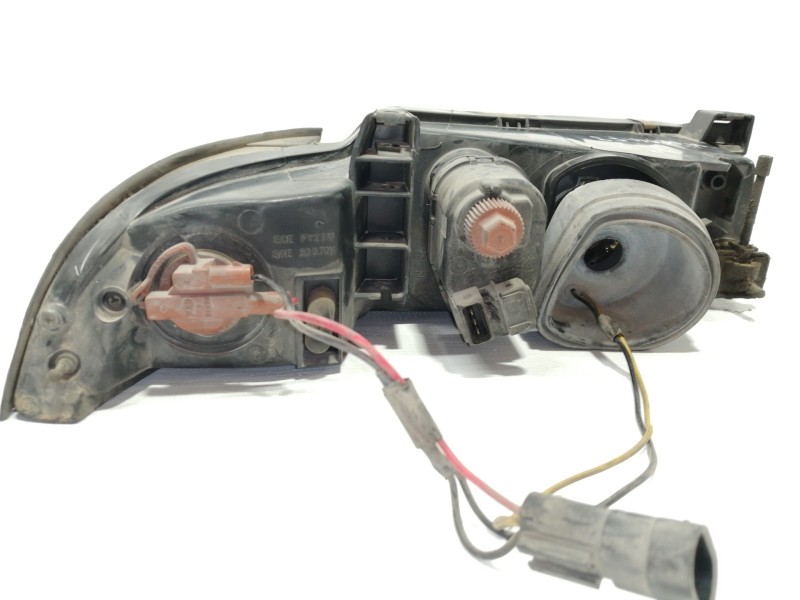 Recambio de faro izquierdo para chrysler stratus berlina (ja) 2.0 le referencia OEM IAM 04630152  