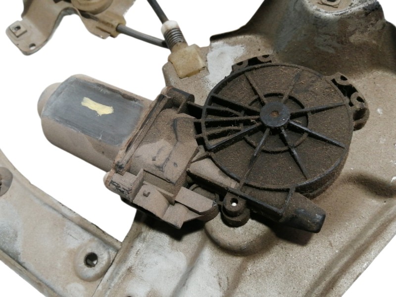 Recambio de elevalunas delantero izquierdo para renault clio iii confort expression referencia OEM IAM 400860 8200291145 