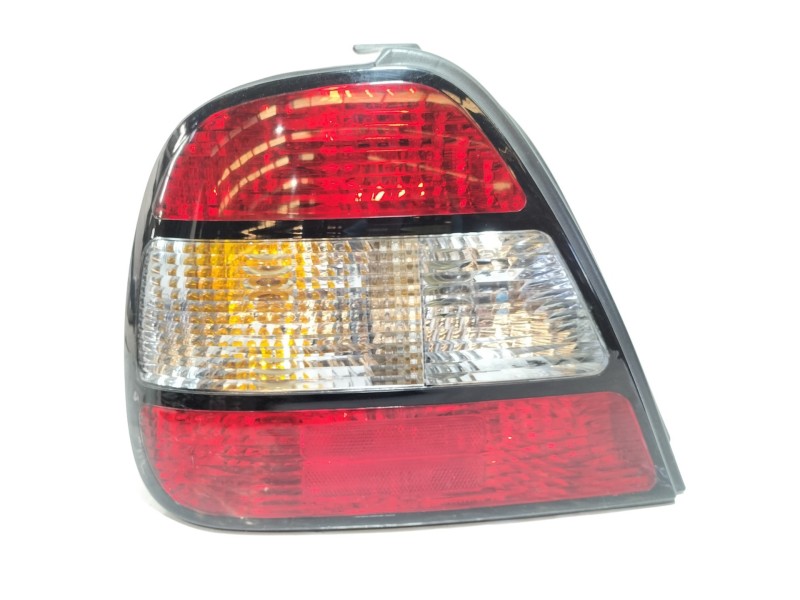 Recambio de piloto trasero izquierdo para daewoo leganza 2.2i cdx referencia OEM IAM   