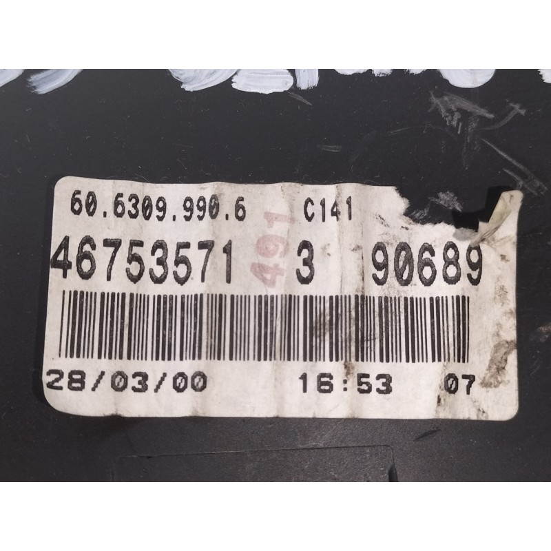 Recambio de cuadro instrumentos para fiat punto berlina (188) 1.2 8v elx (i) referencia OEM IAM 0046812967  