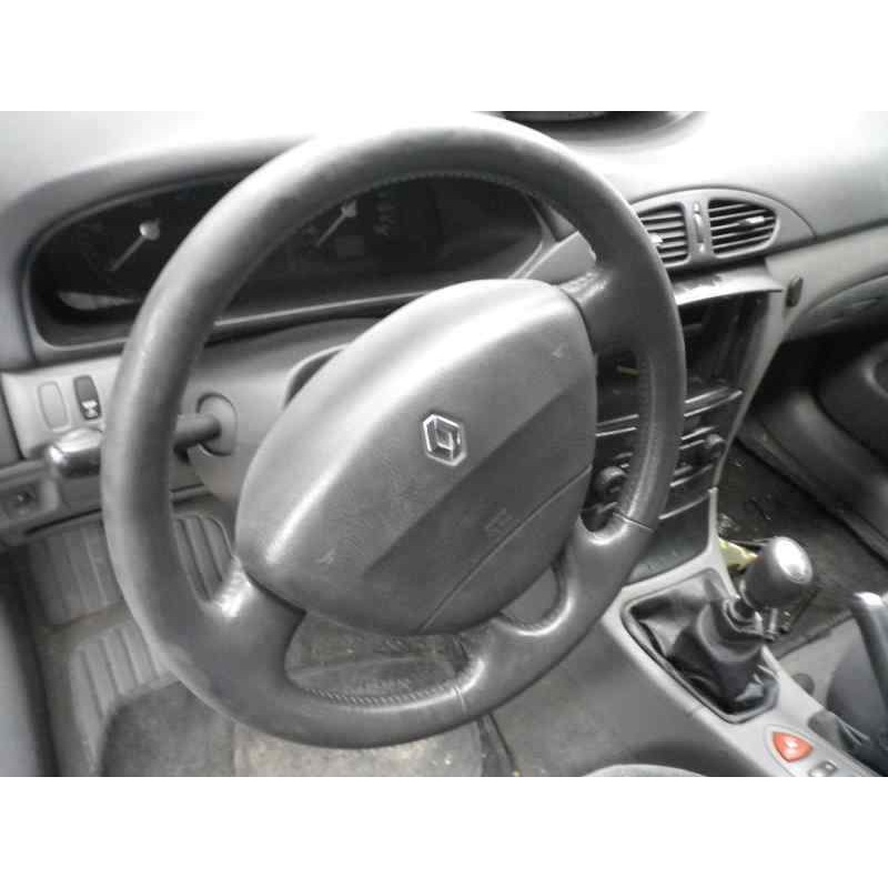 Recambio de volante para renault laguna ii (bg0) privilege referencia OEM IAM 8200014856 60% 