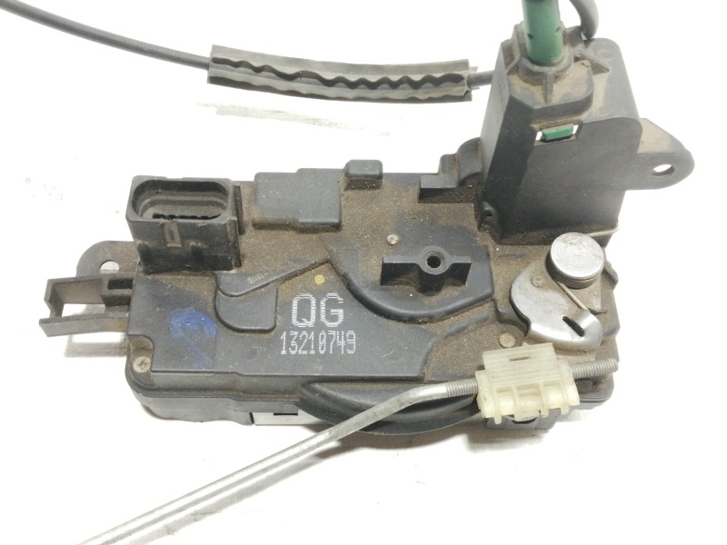 Recambio de cerradura puerta delantera izquierda para opel astra gtc 1.6 16v referencia OEM IAM 13210749  