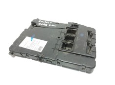 Recambio de caja reles / fusibles para renault megane ii familiar 1.9 dci diesel referencia OEM IAM 8200351182  