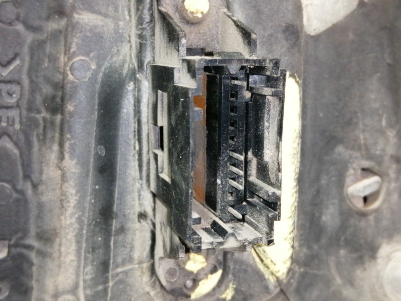 Recambio de retrovisor izquierdo para renault megane i scenic (ja0) 1.9 d alize referencia OEM IAM 7700841653  