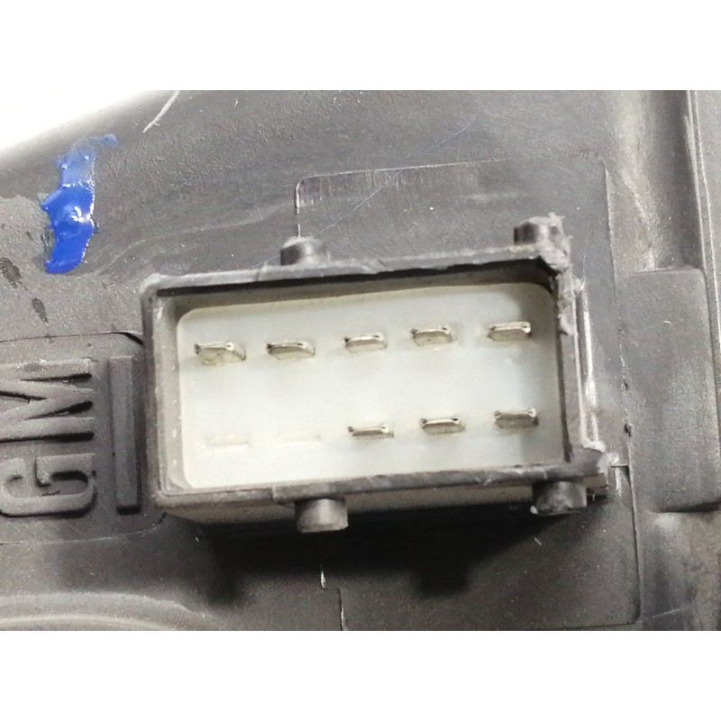Recambio de faro izquierdo para opel meriva blue line referencia OEM IAM 93175360  