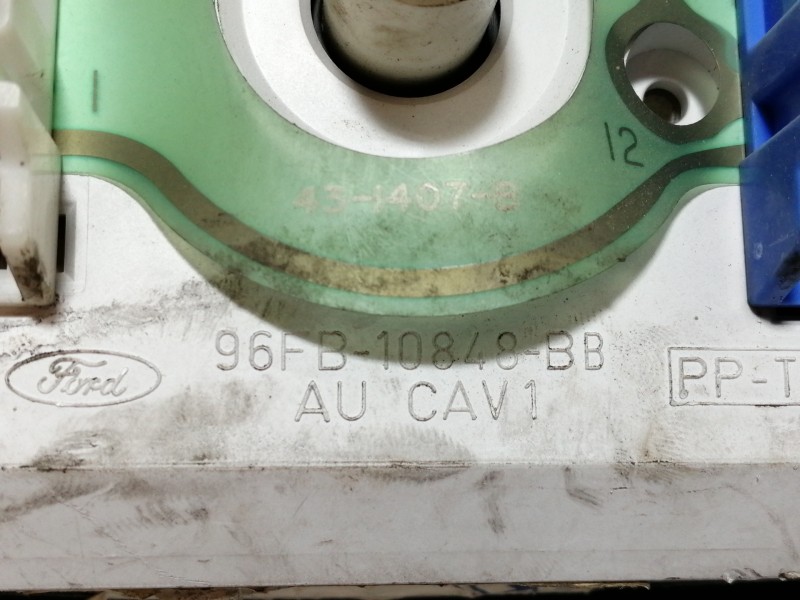 Recambio de cuadro instrumentos para ford escort berlina/turnier clx berlina referencia OEM IAM 96FB10848BB  