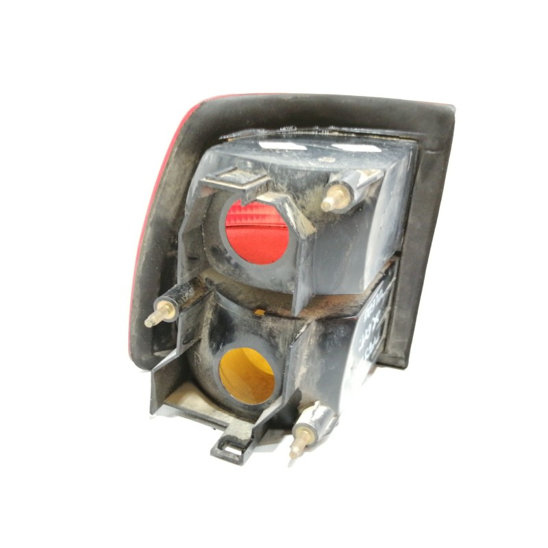 Recambio de piloto trasero derecho para seat toledo (1l) base referencia OEM IAM   