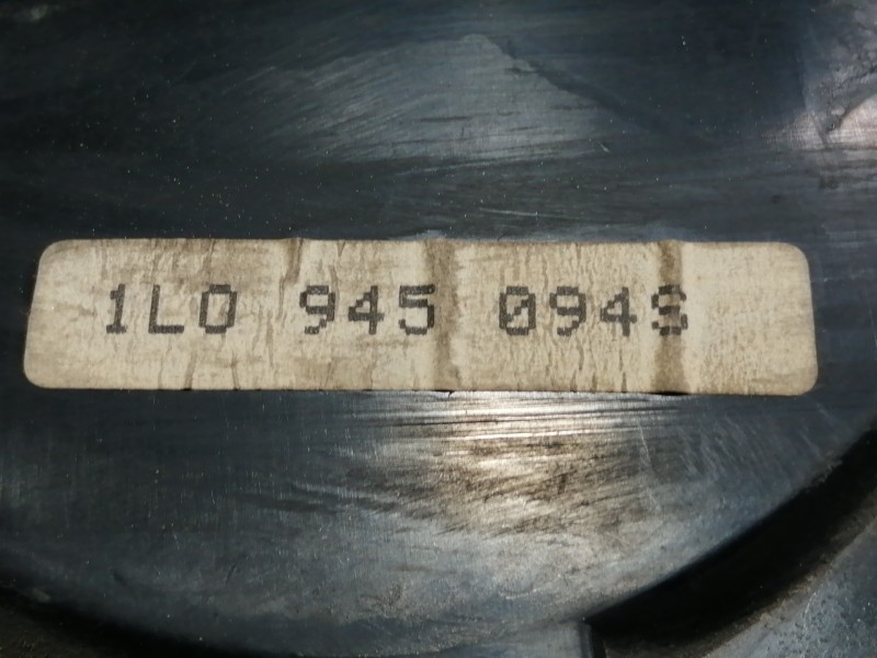 Recambio de piloto trasero derecho interior para seat toledo (1l) base referencia OEM IAM 1L0945094S  