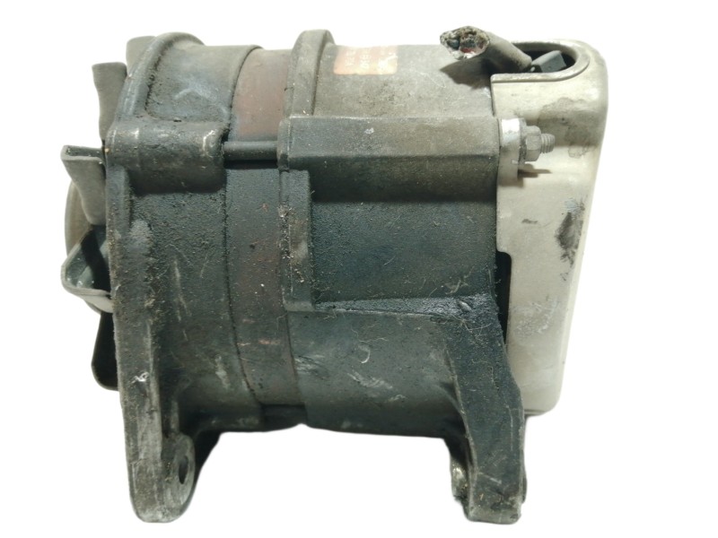 Recambio de alternador para ford fiesta berl./courier porto referencia OEM IAM 0120489346 92FB10A346AA 