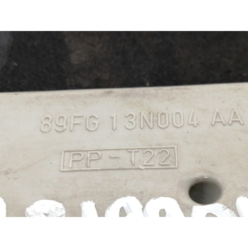 Recambio de piloto trasero derecho para ford fiesta berl./courier surf referencia OEM IAM 89FG13N004AA  