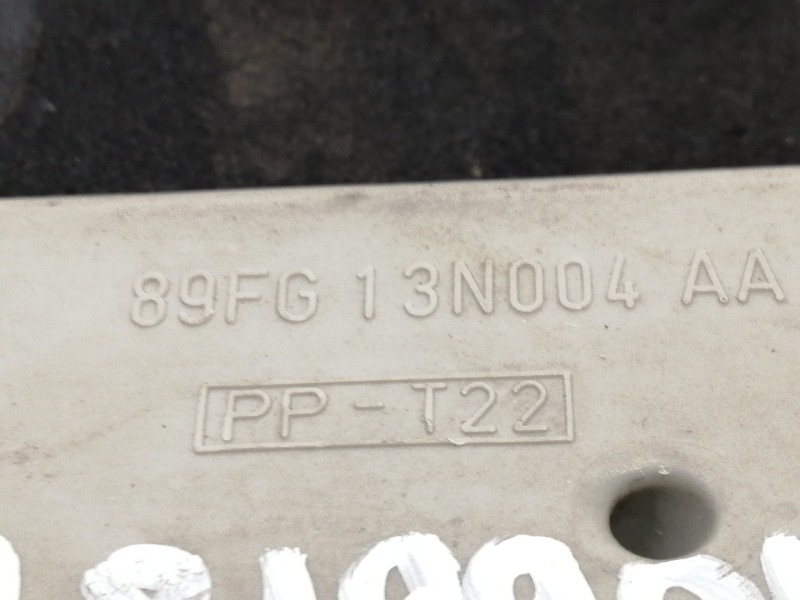 Recambio de piloto trasero derecho para ford fiesta berl./courier surf referencia OEM IAM 89FG13N004AA  
