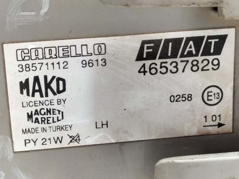 Recambio de piloto delantero izquierdo para fiat palio weekend (178) td 70 referencia OEM IAM 46537829  