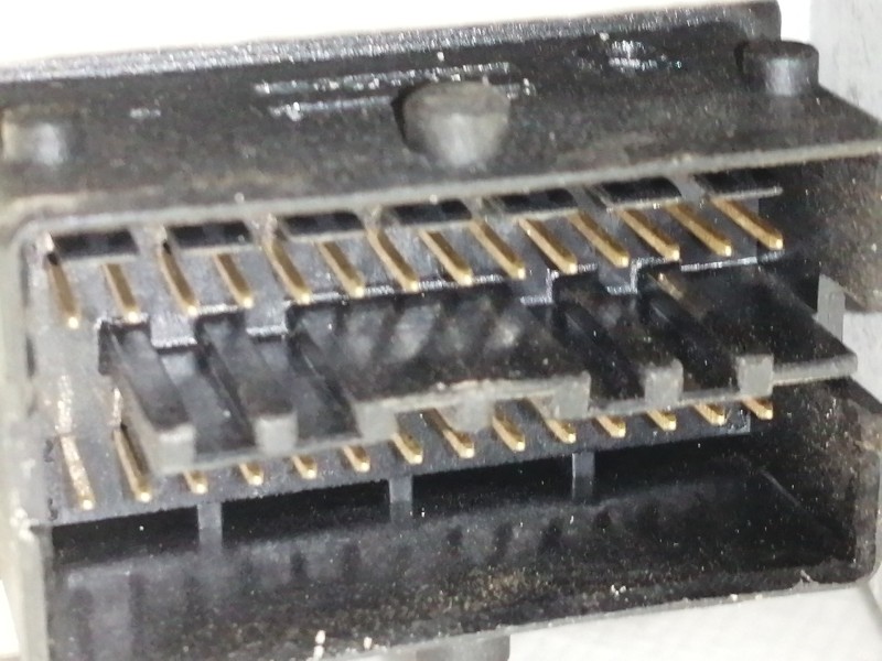 Recambio de centralita airbag para opel zafira b referencia OEM IAM 13137907  