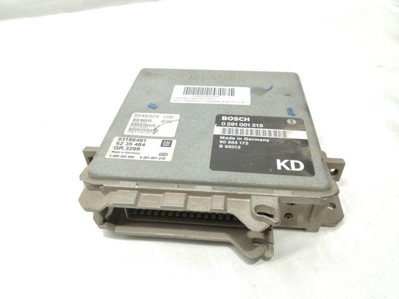 Recambio de centralita motor uce para opel omega b básico berlina referencia OEM IAM 0281001215  