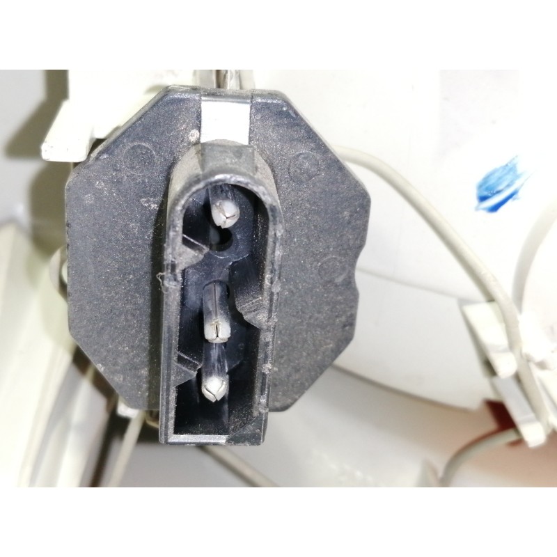 Recambio de piloto trasero derecho para bmw serie 5 berlina (e34) 524td referencia OEM IAM   3 PINS