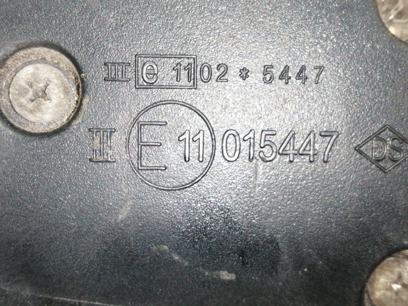 Recambio de retrovisor izquierdo para daewoo nubira berlina sx (1999) referencia OEM IAM 015447  