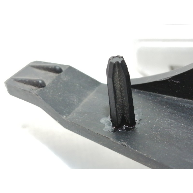 Recambio de pantalla multifuncion para nissan kubistar (x76) premium (l1) referencia OEM IAM 8200380298  