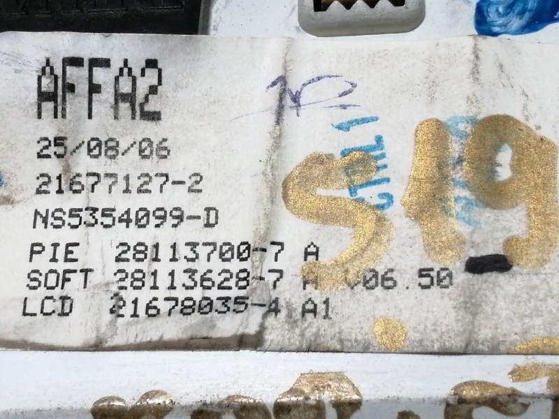 Recambio de pantalla multifuncion para nissan kubistar (x76) premium (l1) referencia OEM IAM 8200380298  