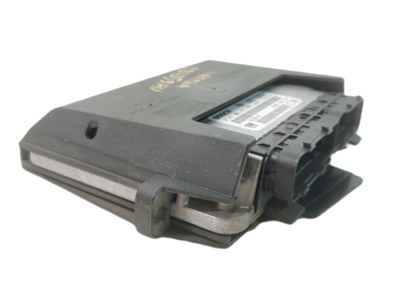 Recambio de centralita motor uce para opel vectra b berlina comfort referencia OEM IAM 0281001873  