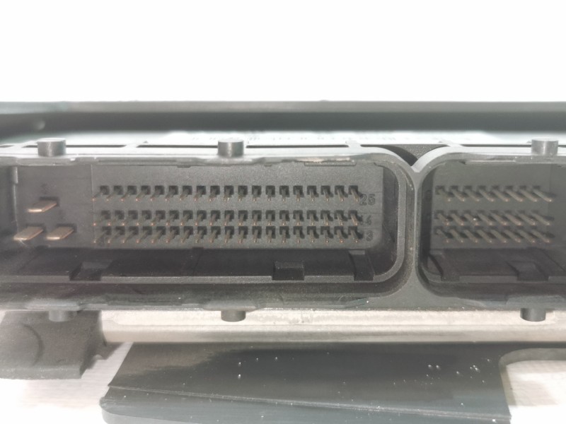 Recambio de centralita motor uce para opel vectra b berlina comfort referencia OEM IAM 0281001873  