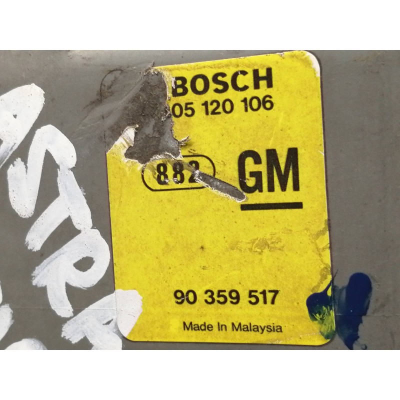 Recambio de faro antiniebla derecho para opel astra f berlina 1.6 16v referencia OEM IAM 0305120106  