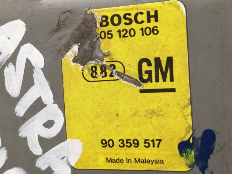 Recambio de faro antiniebla derecho para opel astra f berlina 1.6 16v referencia OEM IAM 0305120106  