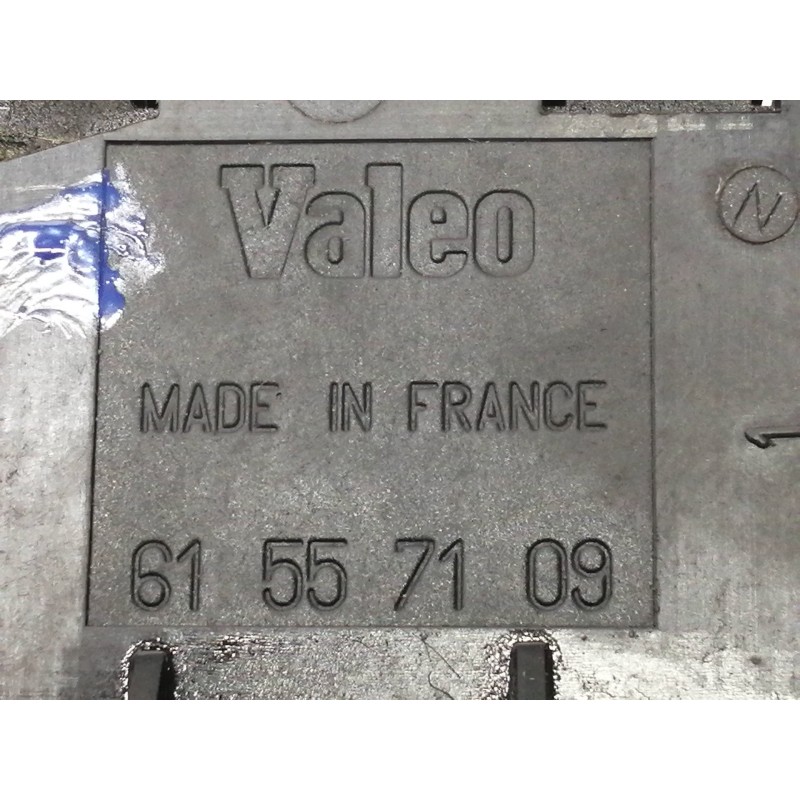 Recambio de mando limpia para peugeot 106 (s2) xn d referencia OEM IAM 33779503  