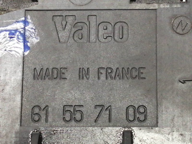 Recambio de mando limpia para peugeot 106 (s2) xn d referencia OEM IAM 33779503  