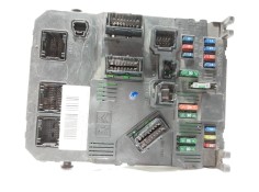 Recambio de caja reles / fusibles para peugeot 206 berlina xs referencia OEM IAM 9645747480   2