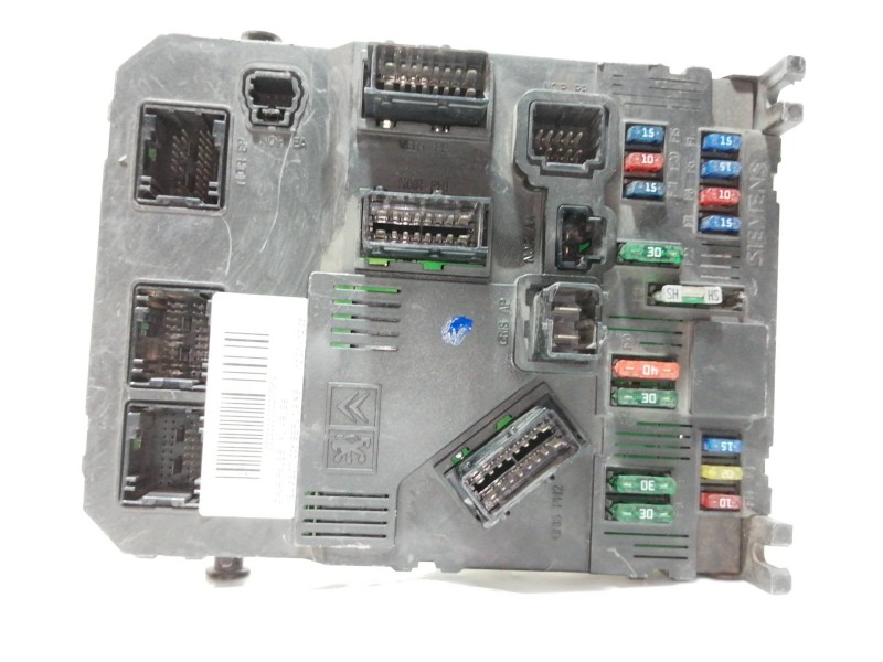 Recambio de caja reles / fusibles para peugeot 206 berlina xs referencia OEM IAM 9645747480  
