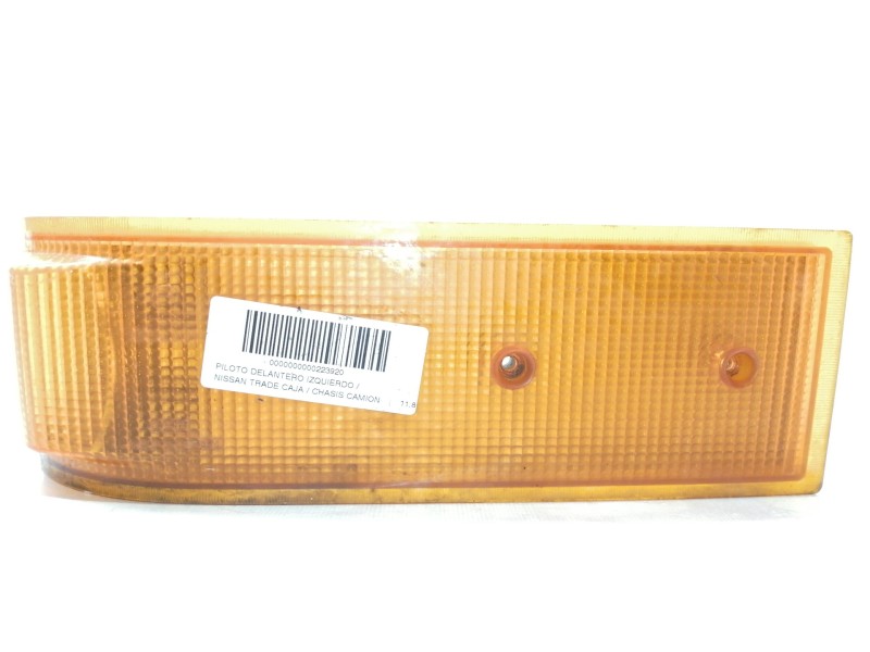 Recambio de piloto delantero izquierdo para nissan trade caja / chasis camion referencia OEM IAM   