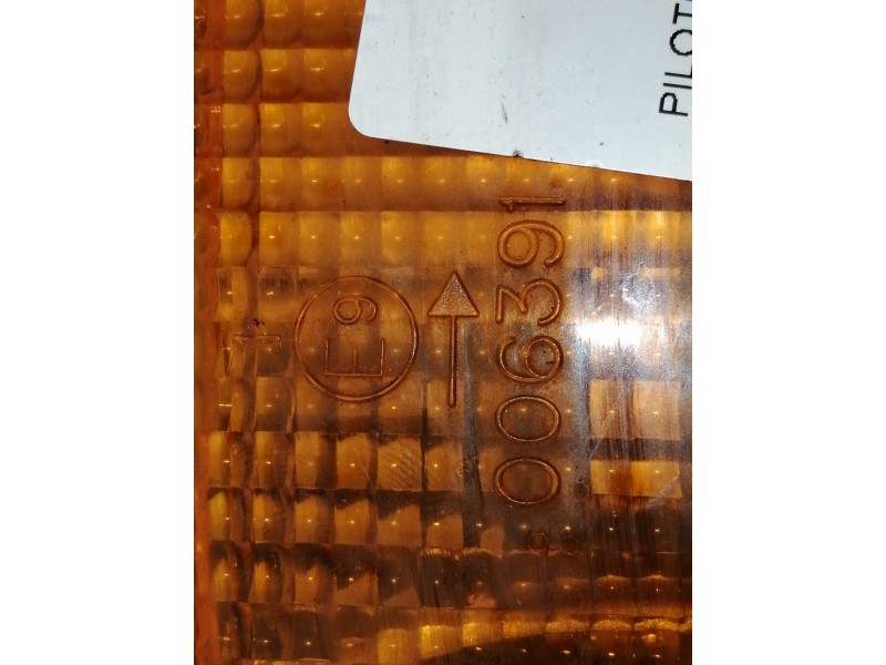 Recambio de piloto delantero izquierdo para nissan trade caja / chasis camion referencia OEM IAM   