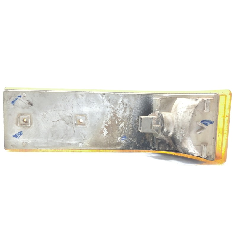 Recambio de piloto delantero izquierdo para nissan trade caja / chasis camion referencia OEM IAM   