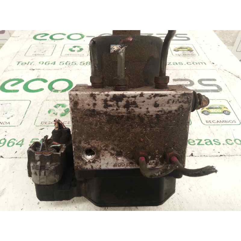 Recambio de abs para toyota celica (t23) 1.8 referencia OEM IAM 4451032070 44510-32070 133000-4110