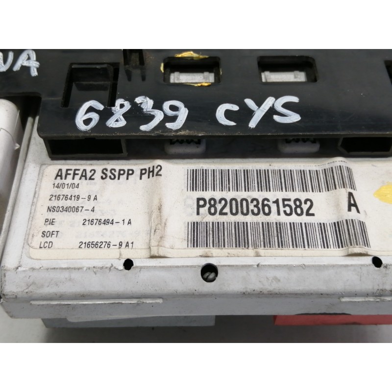 Recambio de pantalla multifuncion para renault laguna ii grandtour (kg0) 2.2 dci turbodiesel referencia OEM IAM P8200361582 P820