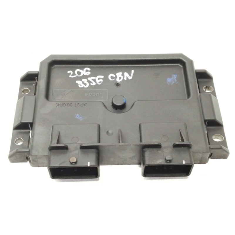 Recambio de centralita motor uce para peugeot 206 berlina xr referencia OEM IAM 9641390180 9648201580 