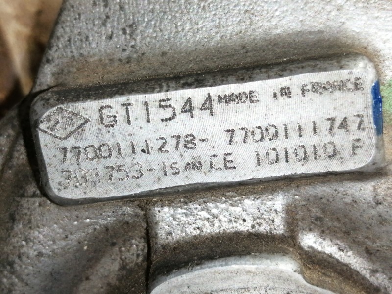 Recambio de turbocompresor para volvo s40 berlina td referencia OEM IAM 7700111742 7037531 