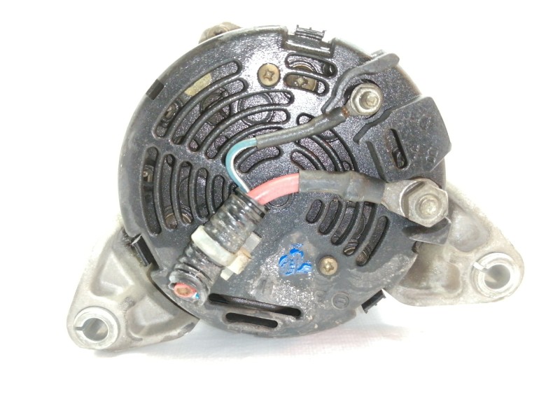 Recambio de alternador para opel corsa b 1.2 referencia OEM IAM 0001110008  