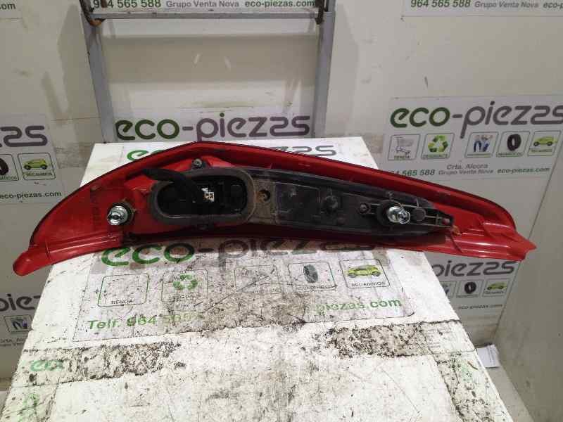 Recambio de piloto trasero derecho para fiat punto berlina (188) 1.9 d active/el (i) referencia OEM IAM 794078 794078 