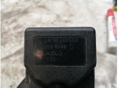 Recambio de enganche cinturon trasero derecho para opel astra g cabrio referencia OEM IAM GM90560663   2